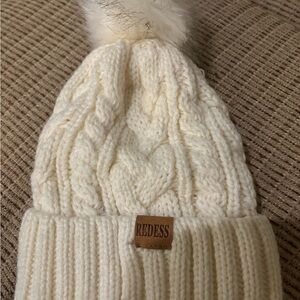 Beanie Redess Knit Lined Faux‎ Fur Pom